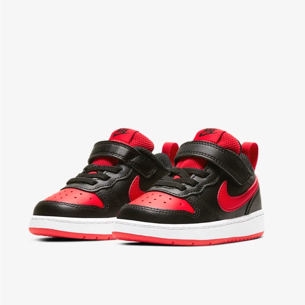 Nike Court Borough Low 2 Sneakers Size 5c